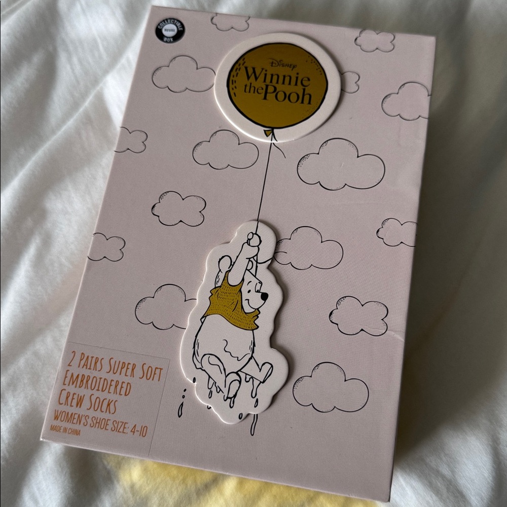 Disney Winnie the Pooh Cloudy Day Crew Socks